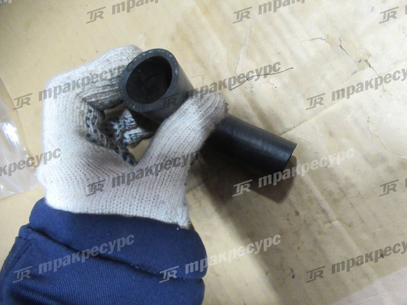 Патрубок охлаждения Z-8-97224-204-0