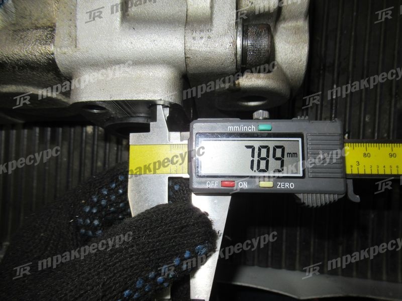 Насос гидравлический 67110-30510-71