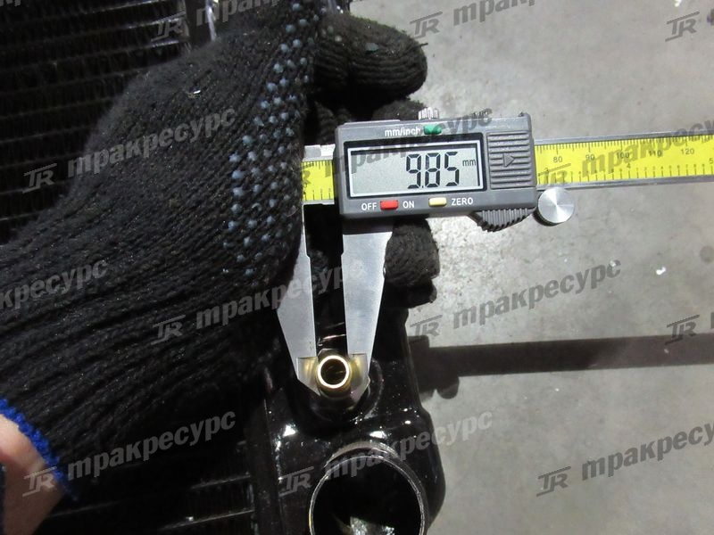 Радиатор H15D2-10201