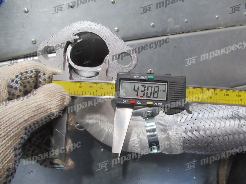 Труба выхлопная 30XDB32D10000