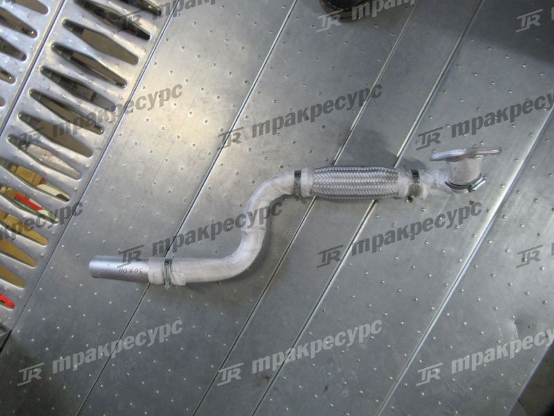 Труба выхлопная 30XDB32D10000