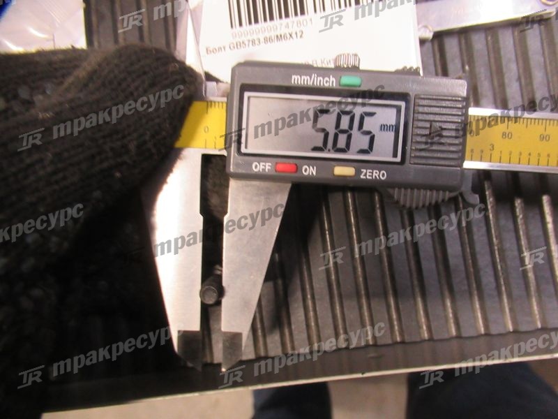 Болт GB5783-86/M6X12