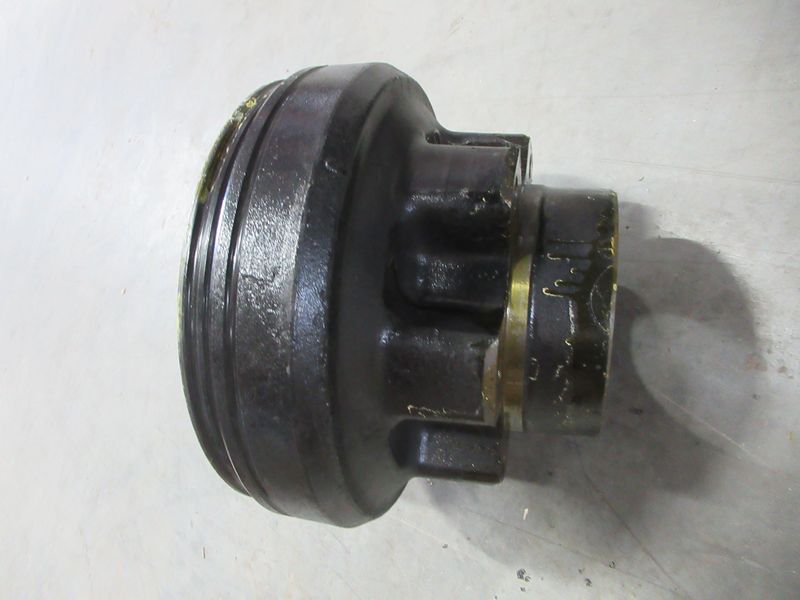 Барабан тормозной 42415-16650-71