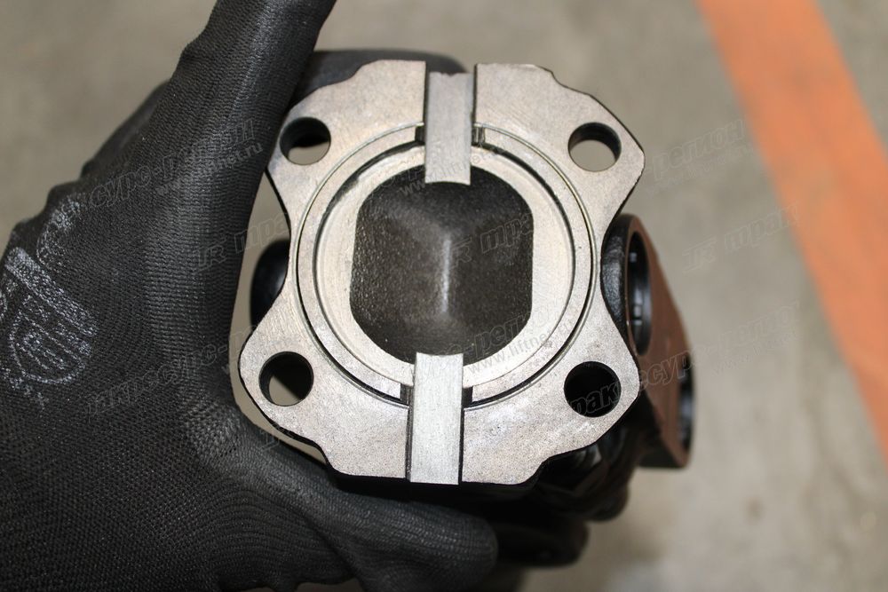 Карданное соединение 81HF-30032