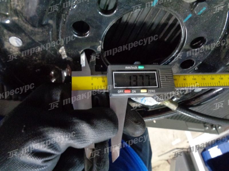 Сервотормоз правый 1.0-1.8R series; 3.0-3.8A series