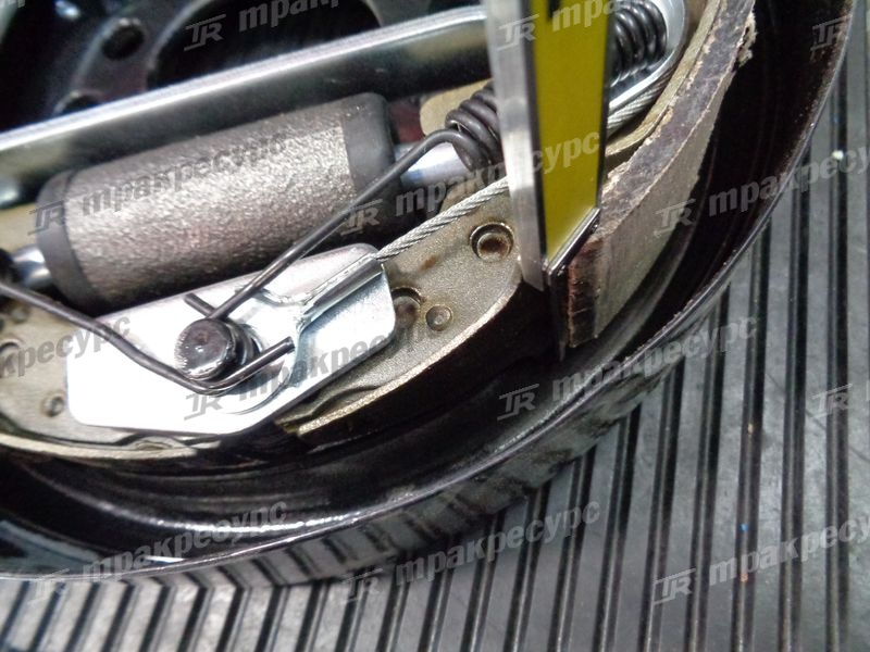 Сервотормоз правый 1.0-1.8R series; 3.0-3.8A series