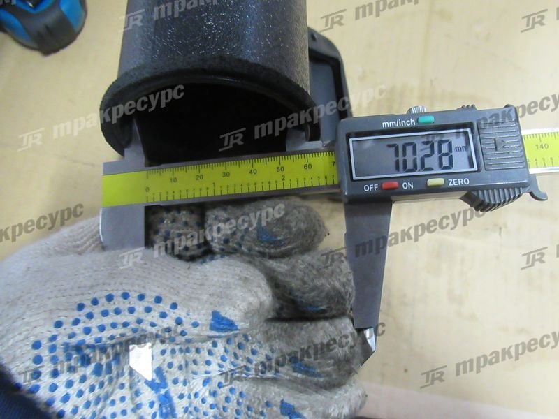 Патрубок корпуса воздушного фильтра 17804-26600-71