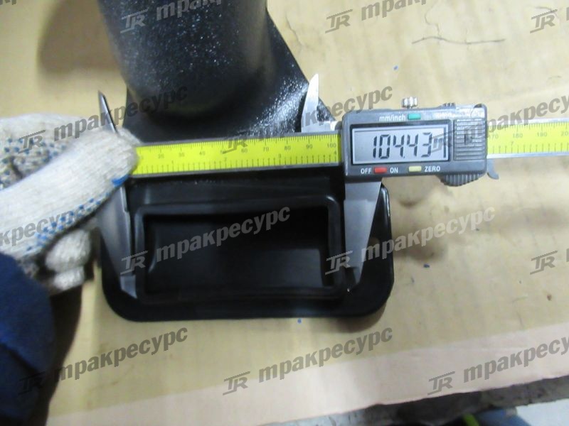 Патрубок корпуса воздушного фильтра 17804-26600-71