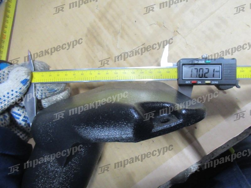 Патрубок корпуса воздушного фильтра 17804-26600-71