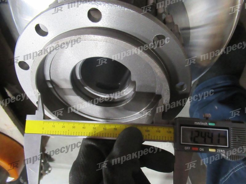 Гидротрансформатор YJDE315-6C