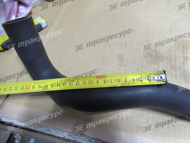 Патрубок системы охлаждения 16511-26600-71