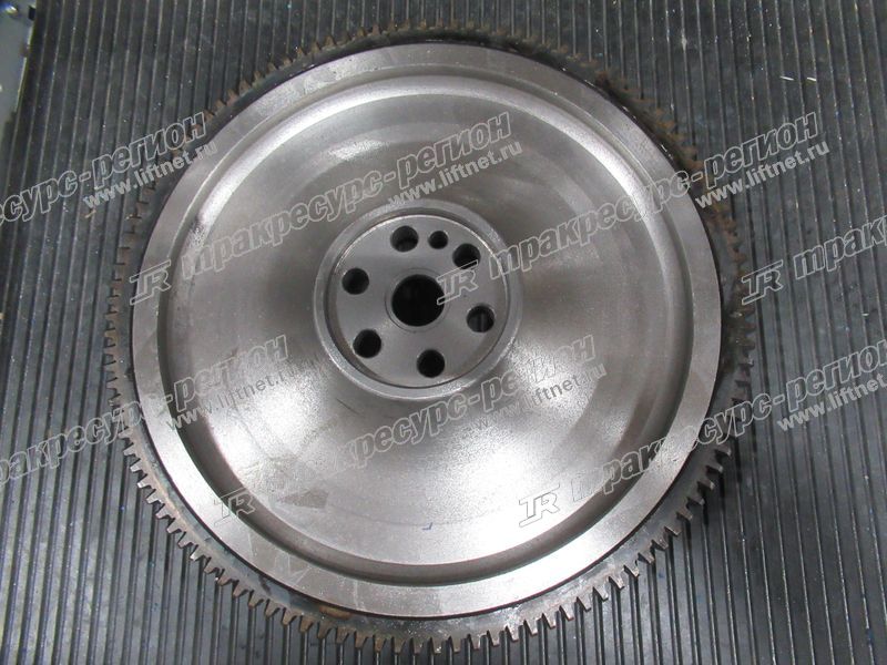 Маховик YM129930-21590