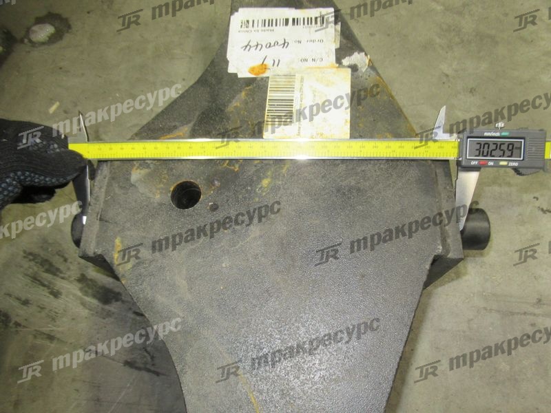 Балка управляемого моста 27P14-30201