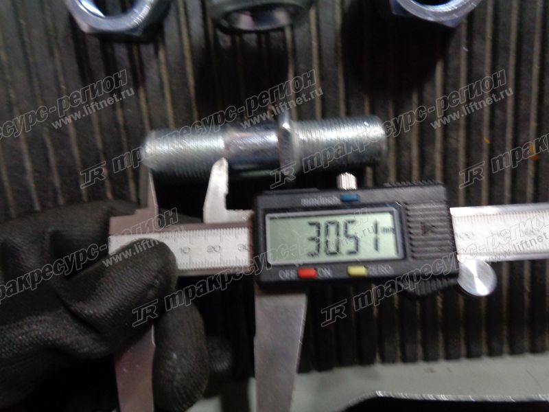 Шпилька+гайка ведущего моста HC CPCD50-70 R-series