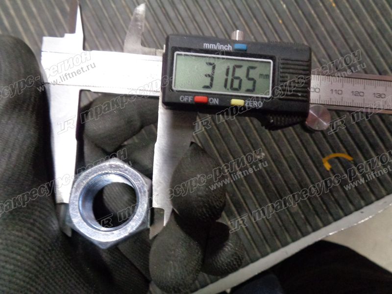 Шпилька+гайка ведущего моста HC CPCD50-70 R-series