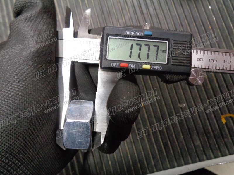 Шпилька+гайка ведущего моста HC CPCD50-70 R-series