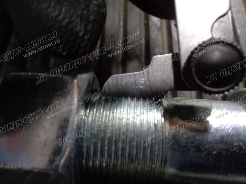 Шпилька+гайка ведущего моста HC CPCD50-70 R-series