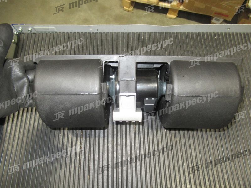 Отопитель кабины ZHF281A2TS4 24V