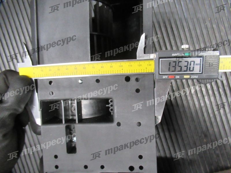 Отопитель кабины ZHF281A2TS4 24V