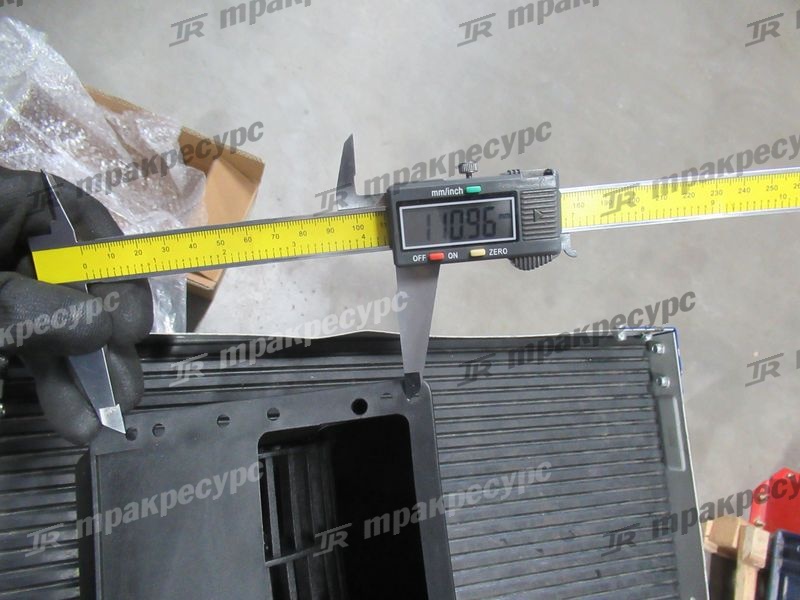 Отопитель кабины ZHF281A2TS4 24V