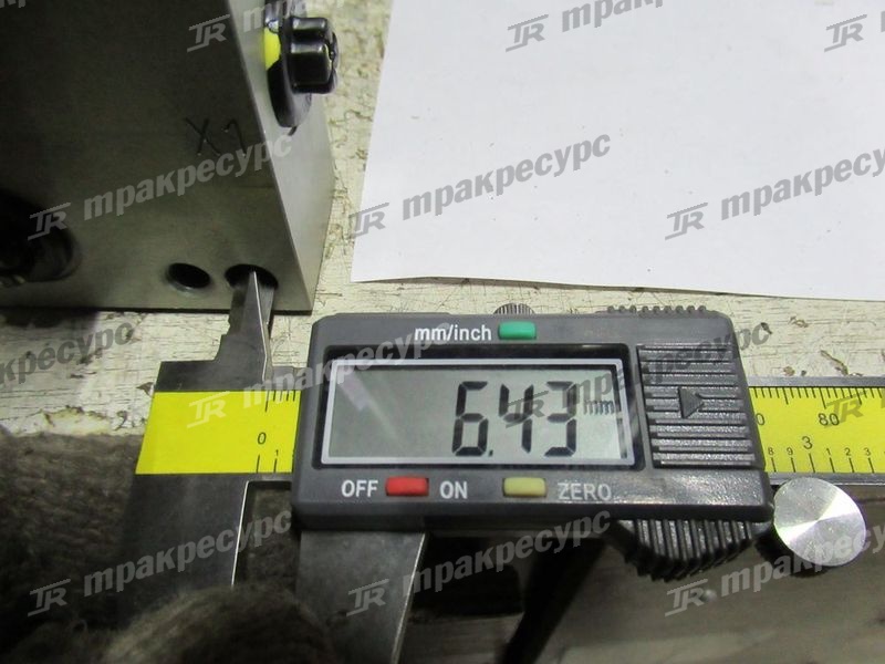Блок стояночного тормоза и управления 143-10092