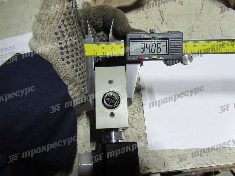 Блок стояночного тормоза и управления 143-10092
