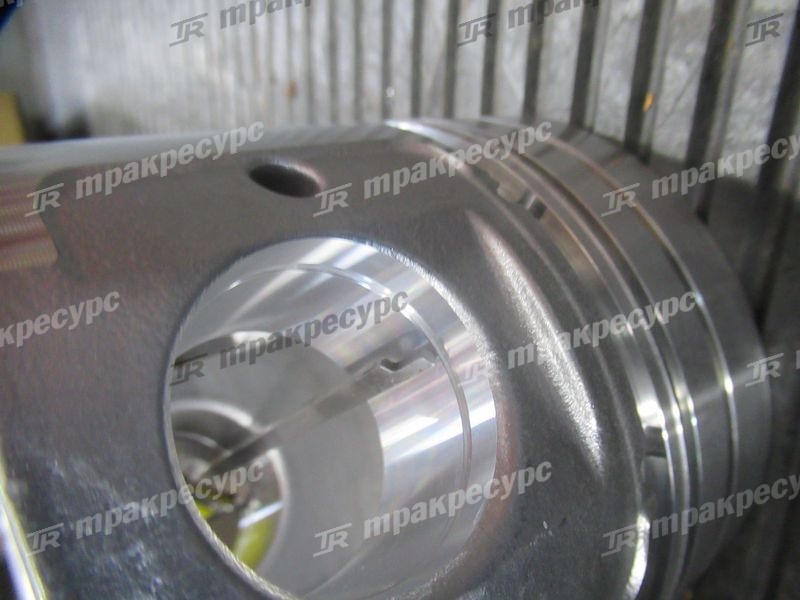 Поршень двигателя YM-129901-22081