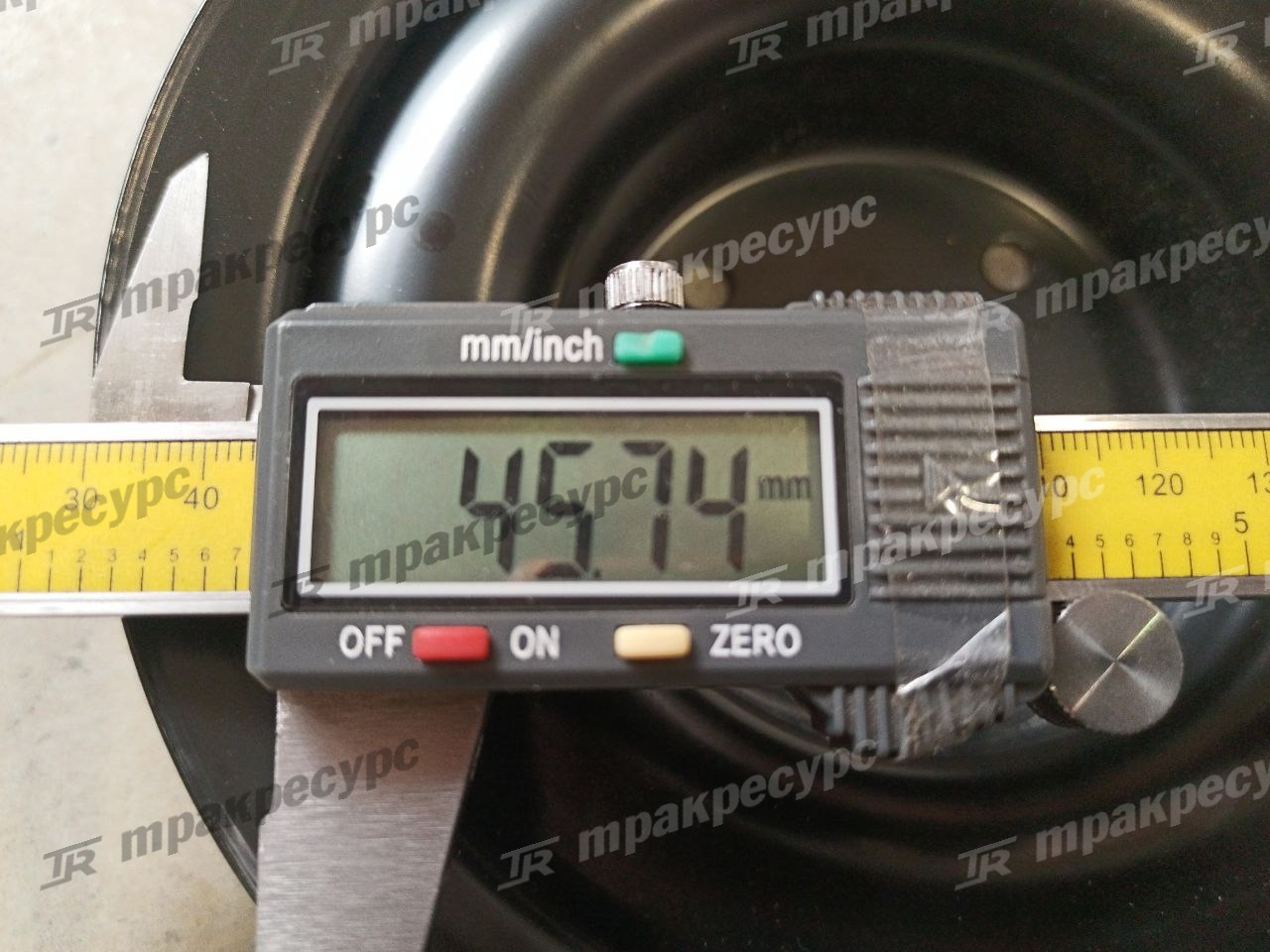 Шкив 21051-GW300