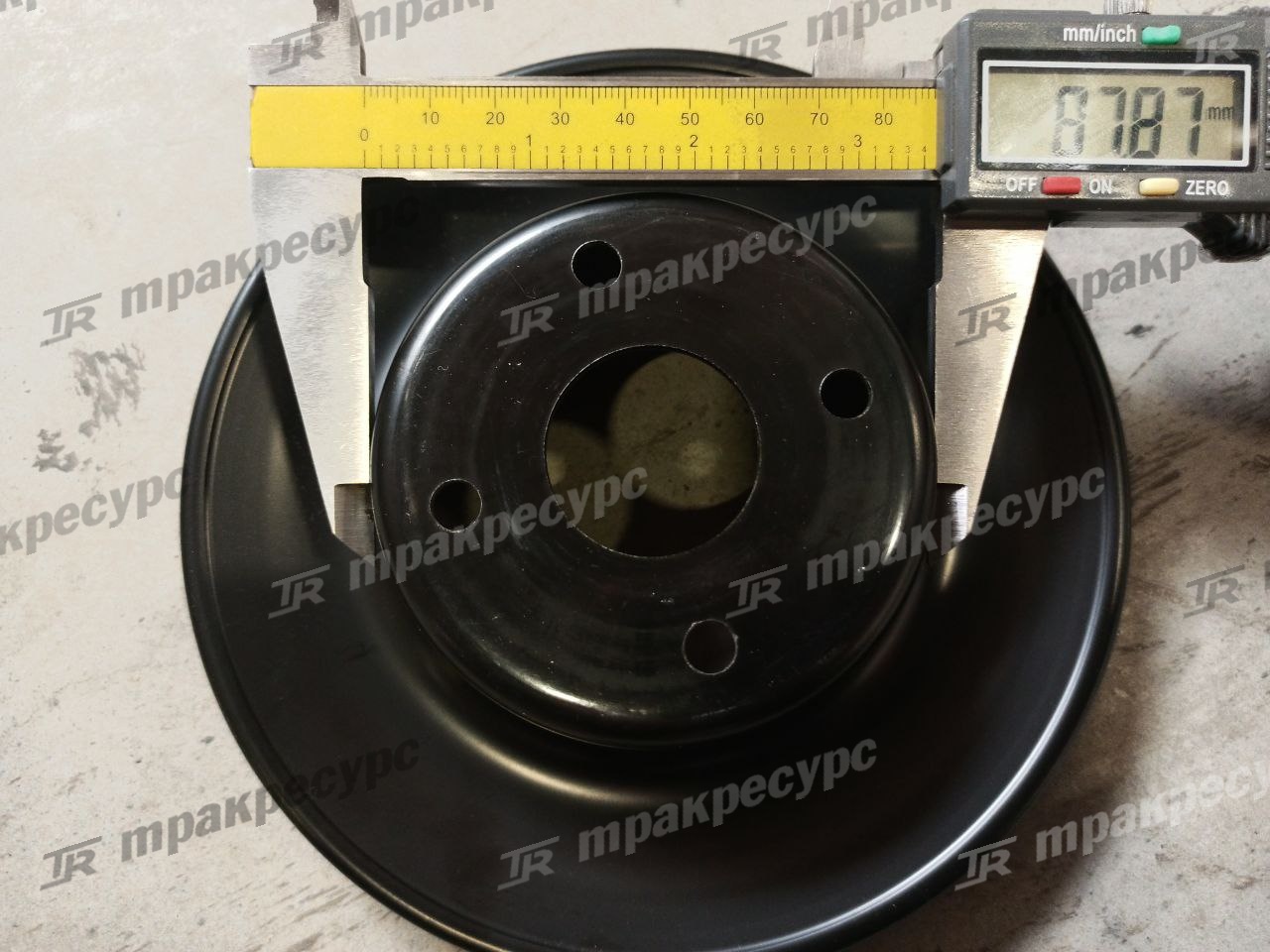 Шкив 21051-GW300