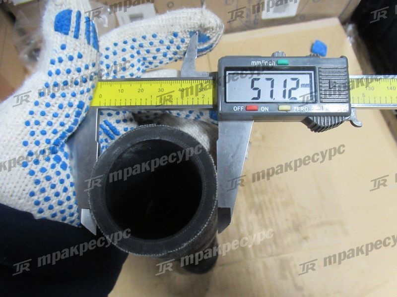 Патрубок B7604-1303041