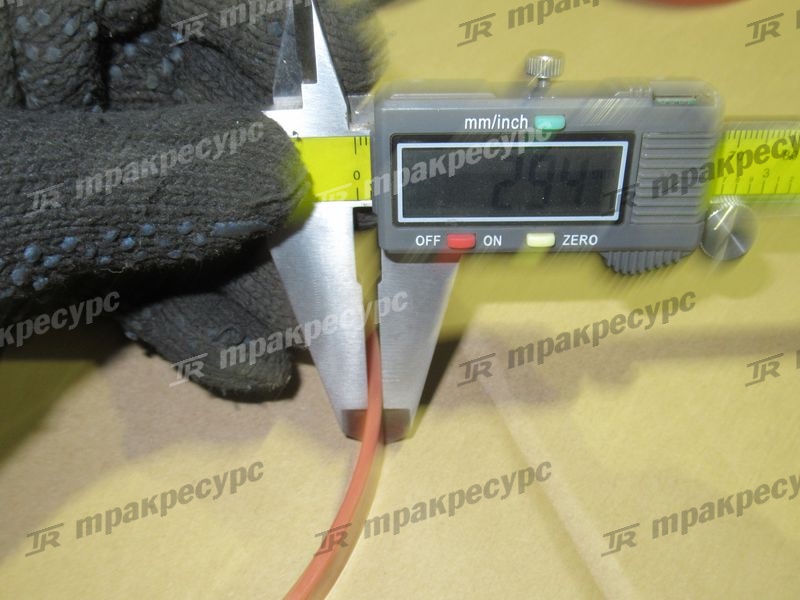 КБЧ цилиндра подъема стрелы 10C1083