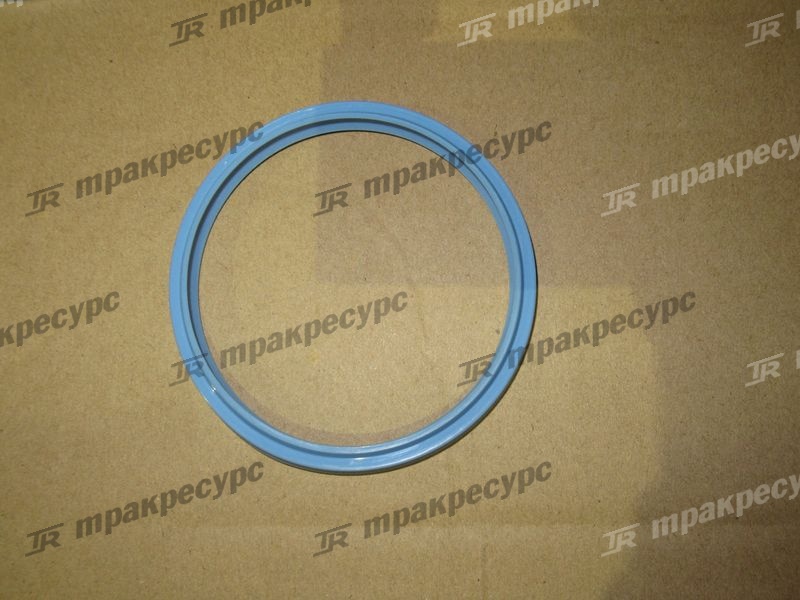 КБЧ цилиндра подъема стрелы 10C1083
