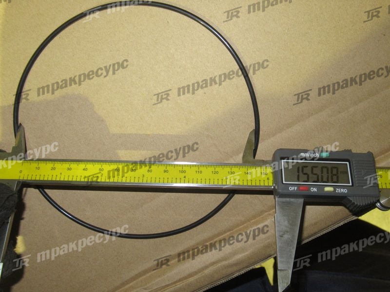 КБЧ цилиндра подъема стрелы 10C1083