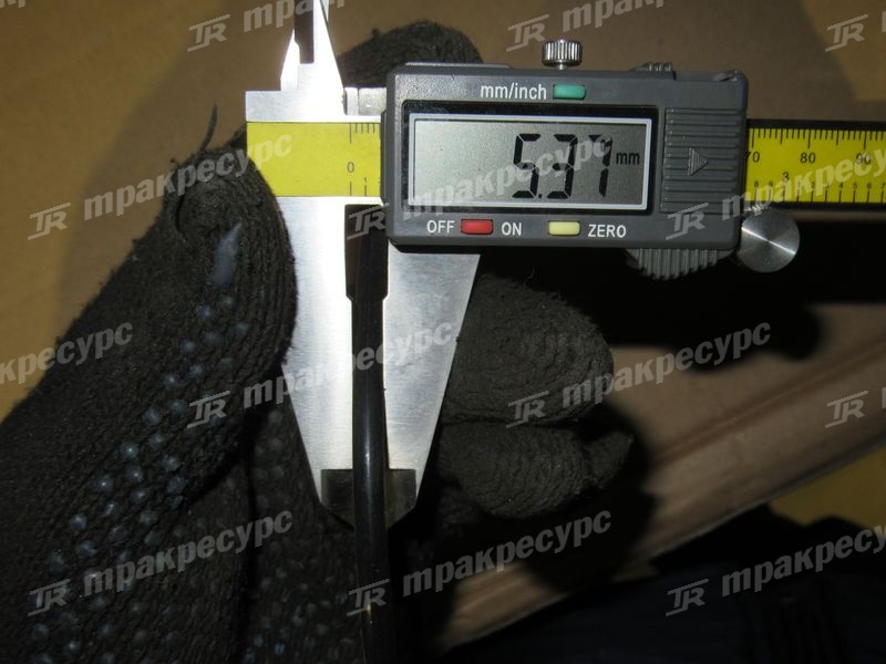 КБЧ цилиндра подъема стрелы 10C1083