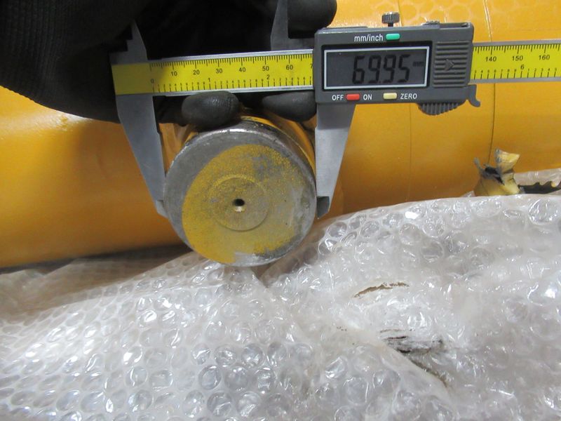 Цилиндр подъема стрелы 10C1083