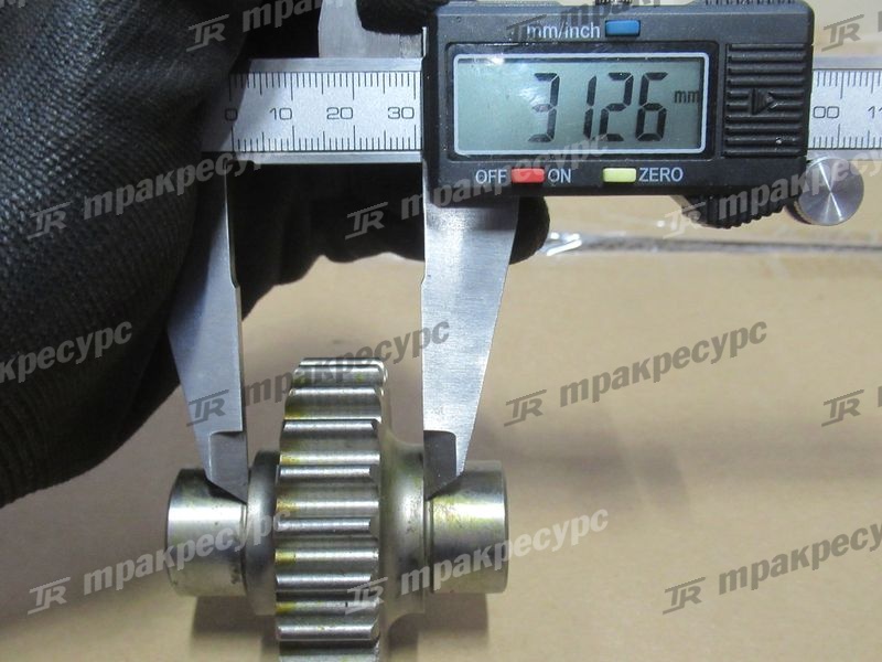 Шестерня 12353-GW300