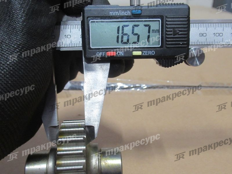 Шестерня 12353-GW300