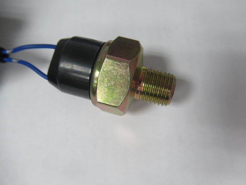 Датчик торможения 46С0390/ZK611Q