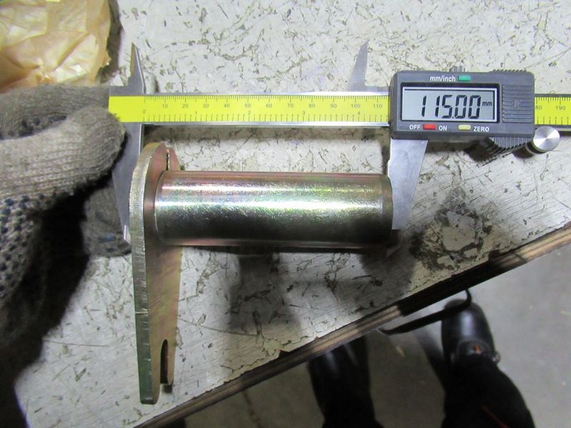 Палец 1002.00.00.300
