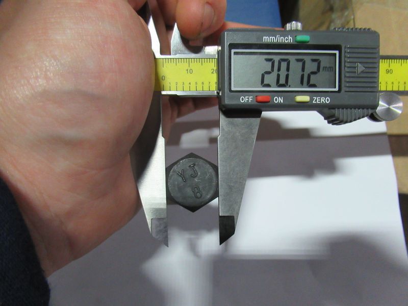 Болт 90106-88090