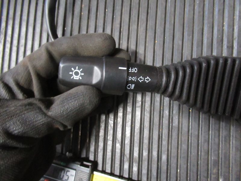 Переключатеь света G27Z2-42001/JK806