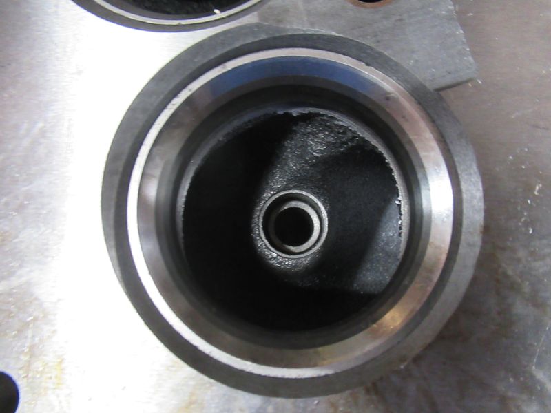 Головка блока цилиндров WD615/WD10