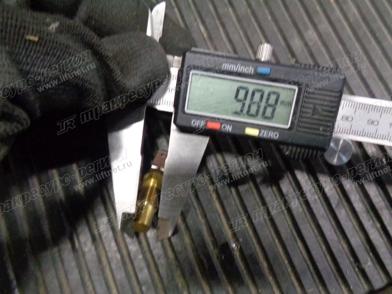 Датчик температуры охлаждающей жидкости Z-8-97063-301-0