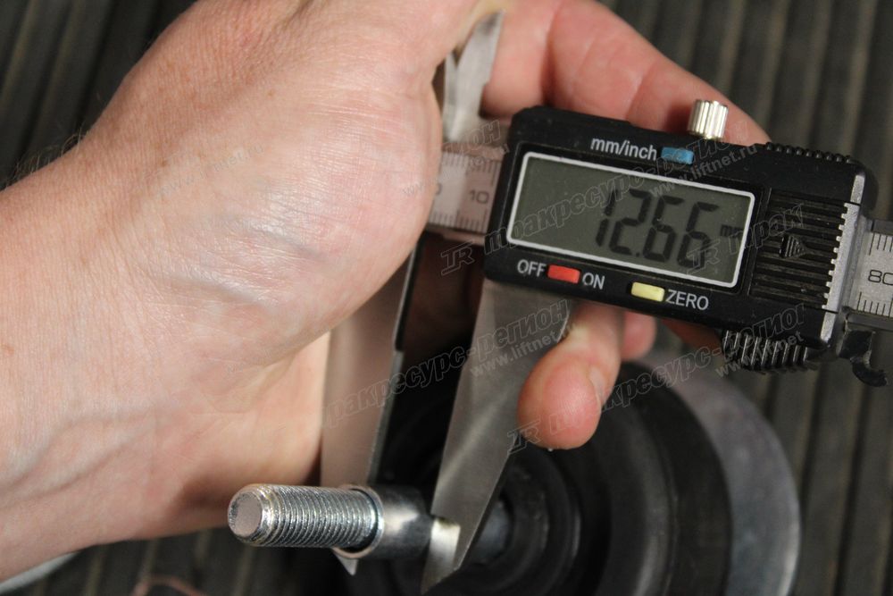 Подушка крепления двигателя НС 1-1,8t