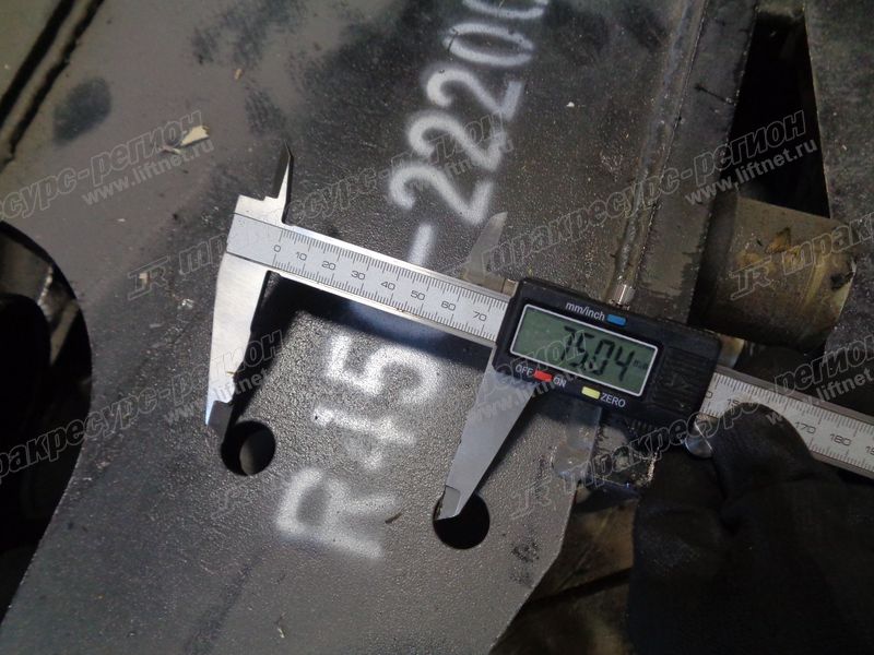 Балка управляемого моста R450-222000-001
