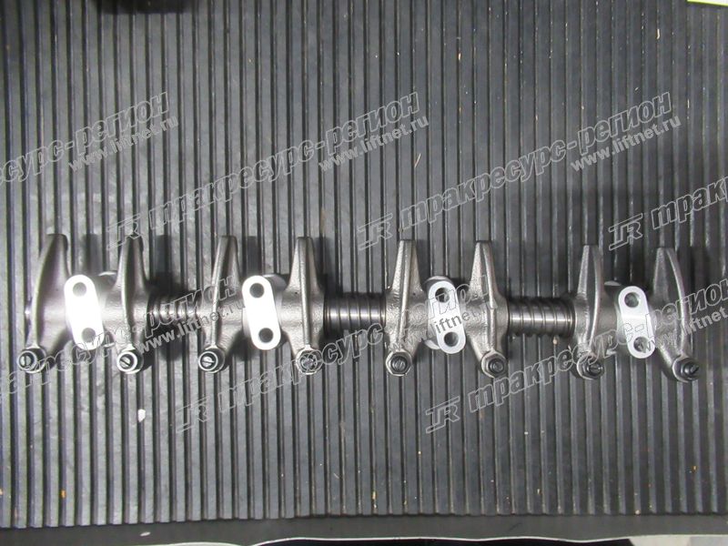 Ось коромысел в сборе ISUZU C240PKJ