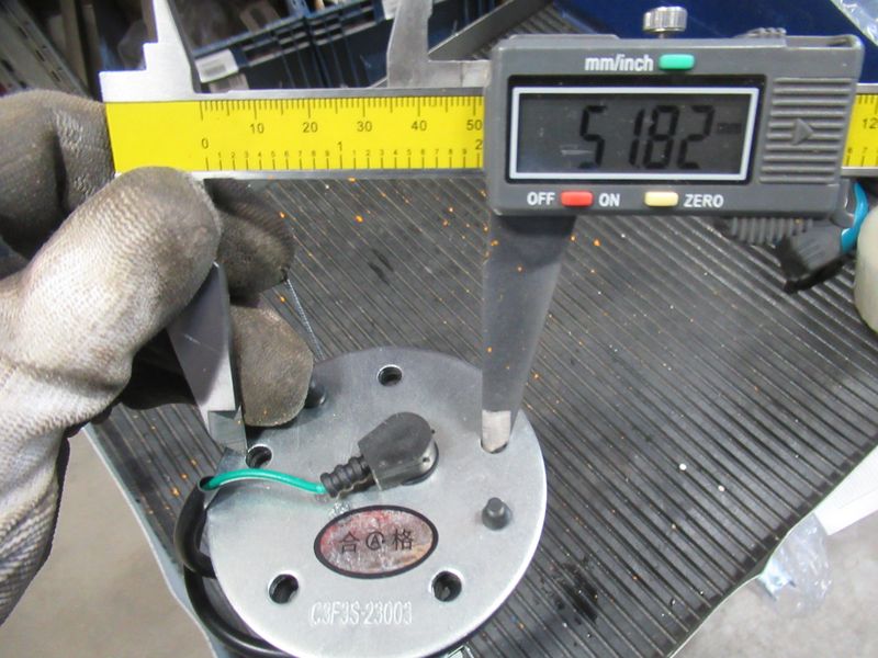 Датчик уровня топлива C0D96-39002