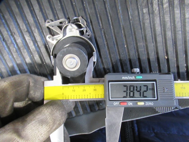 Крышка радиатора 30NRW-01