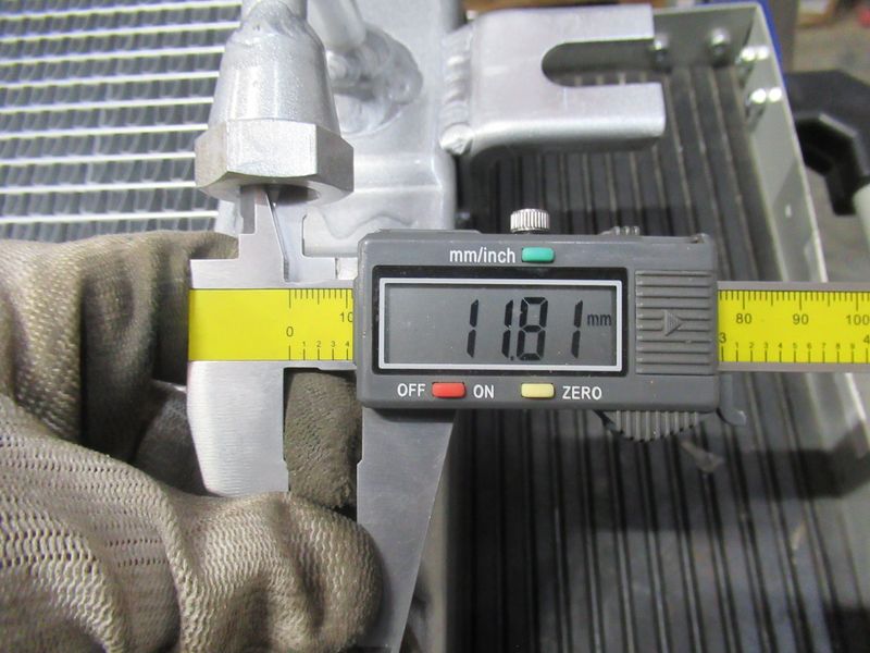 Радиатор C0F96-05802