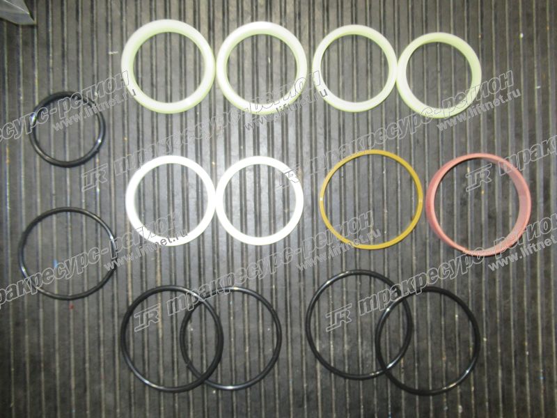 Ремкомплект цилиндра рулевого C0W01-02101-KIT